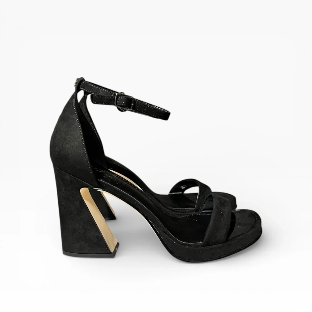 🌻NEW w.box Circus NY by Sam Edelman Holmes Black Suede Ankle Strap Heels sz 9.5